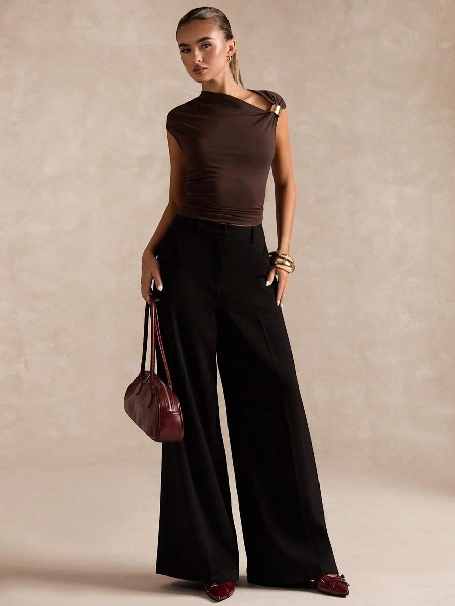 BROWN AMOUR | Asymmetric Neckline Tee