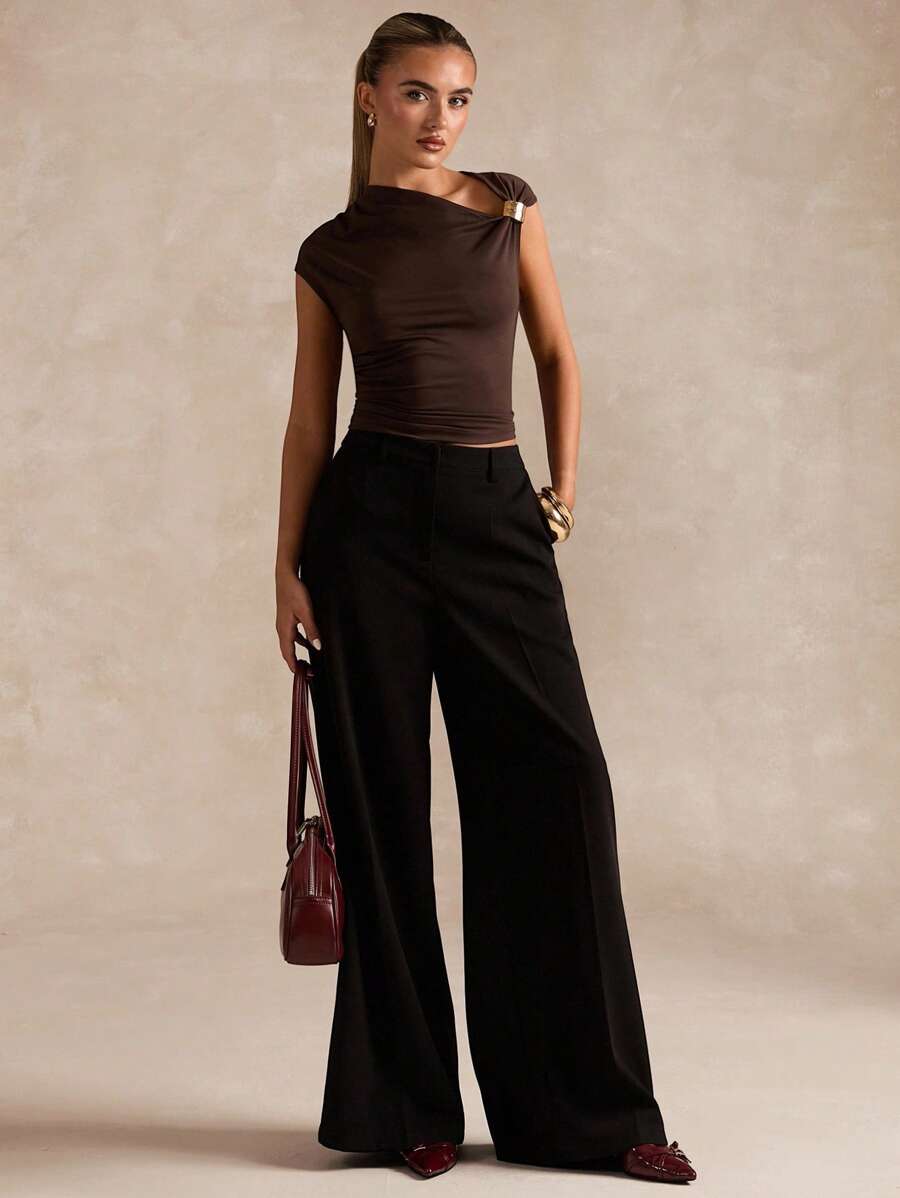 BROWN AMOUR | Asymmetric Neckline Tee