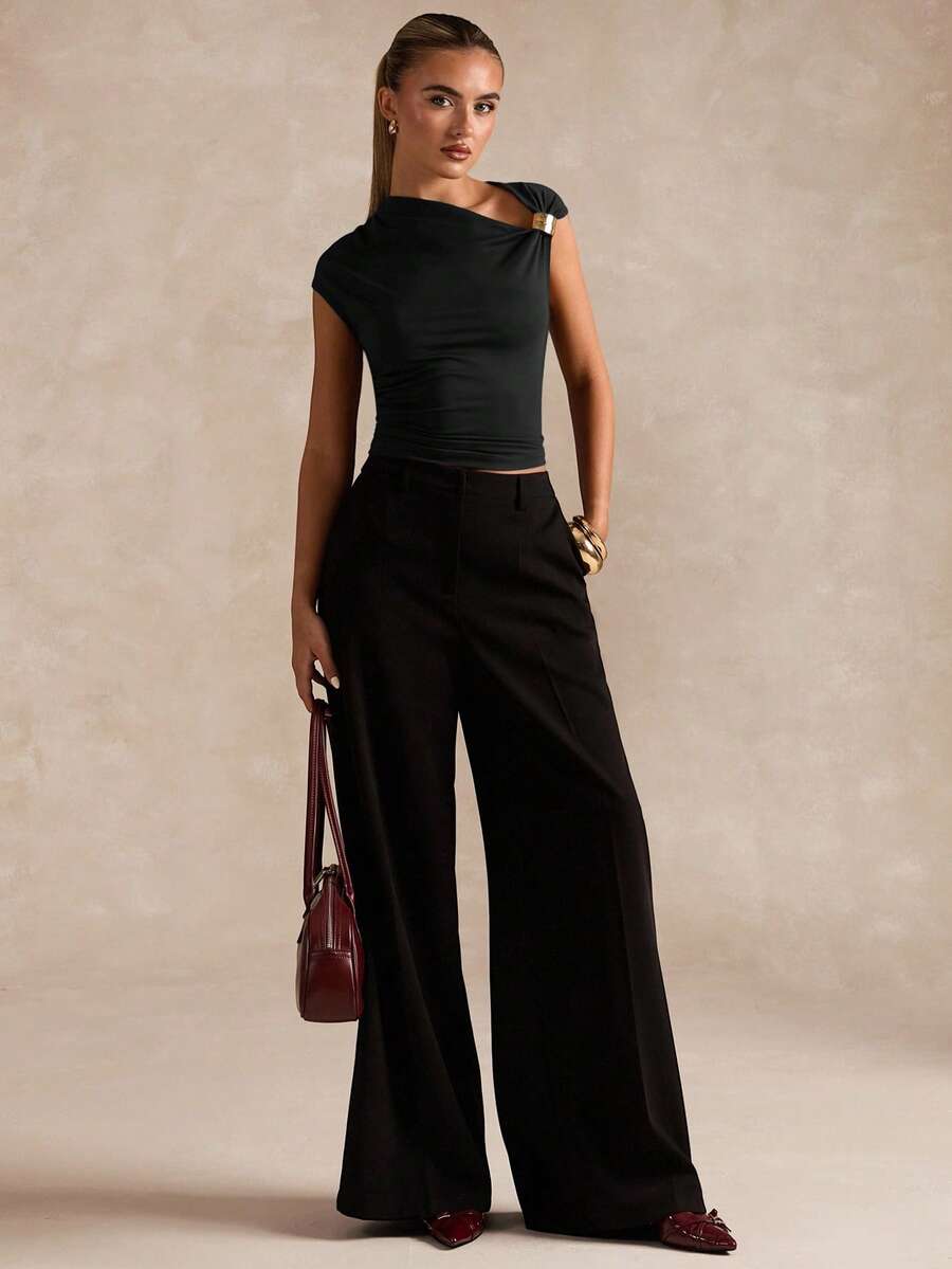 BROWN AMOUR | Asymmetric Neckline Tee
