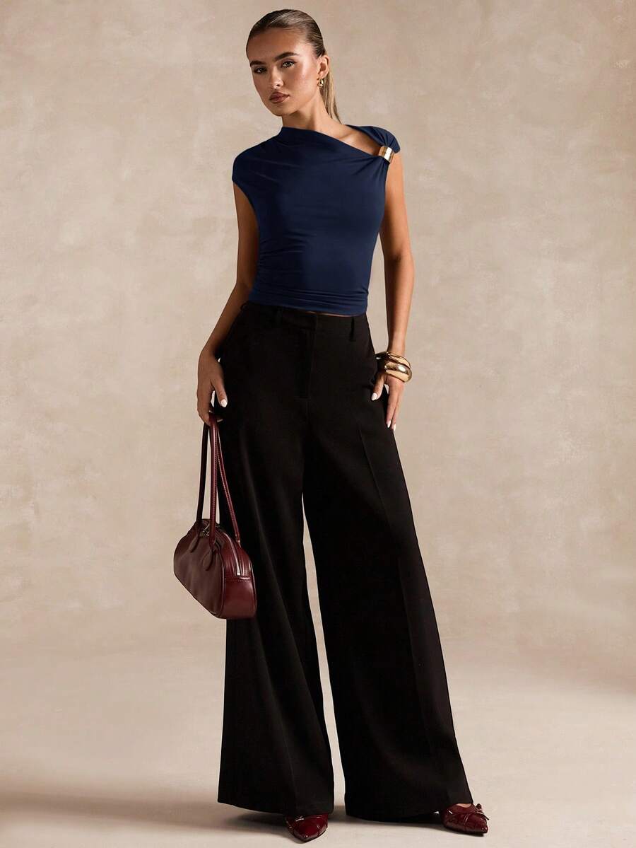 BROWN AMOUR | Asymmetric Neckline Tee