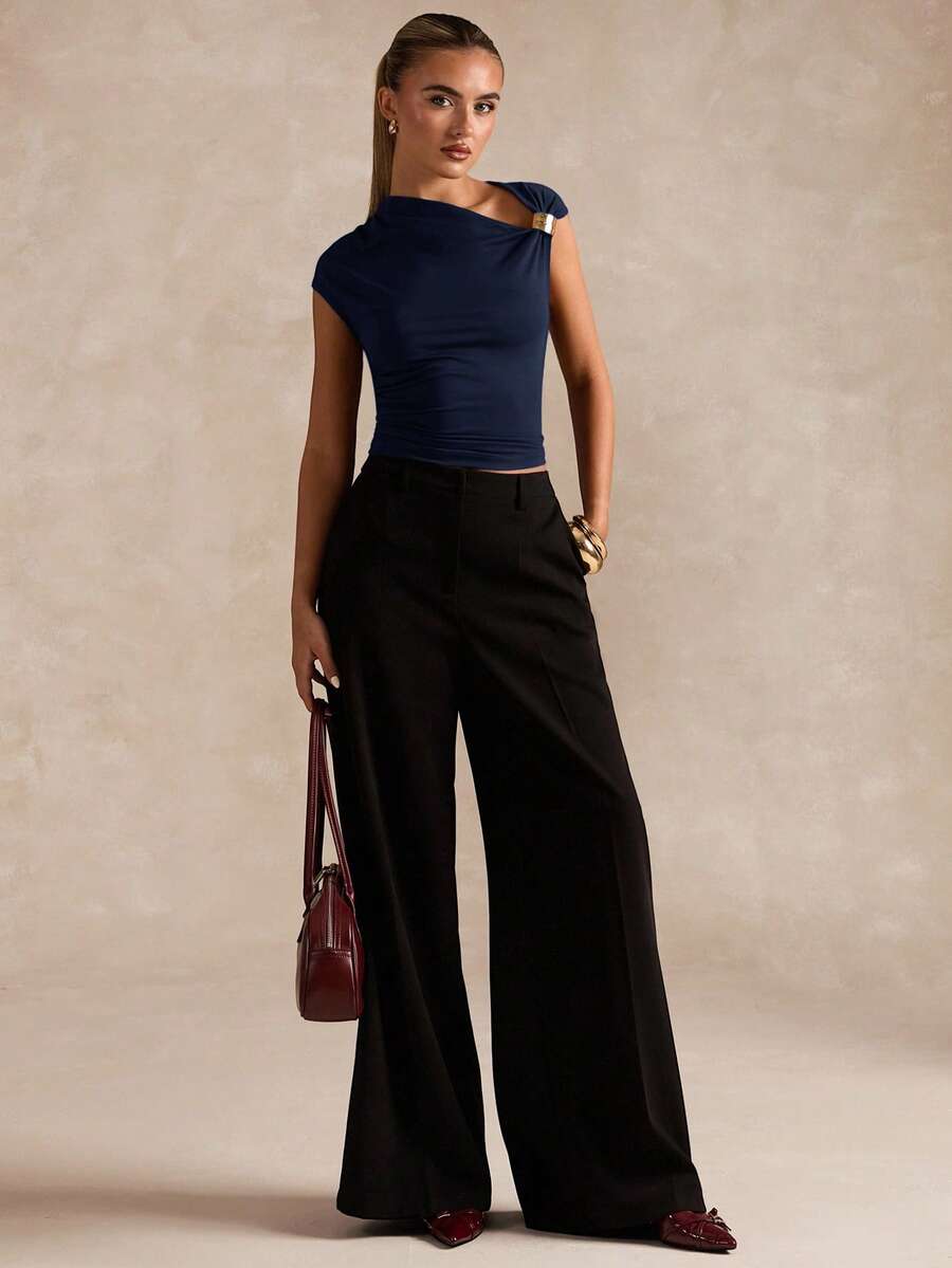 BROWN AMOUR | Asymmetric Neckline Tee
