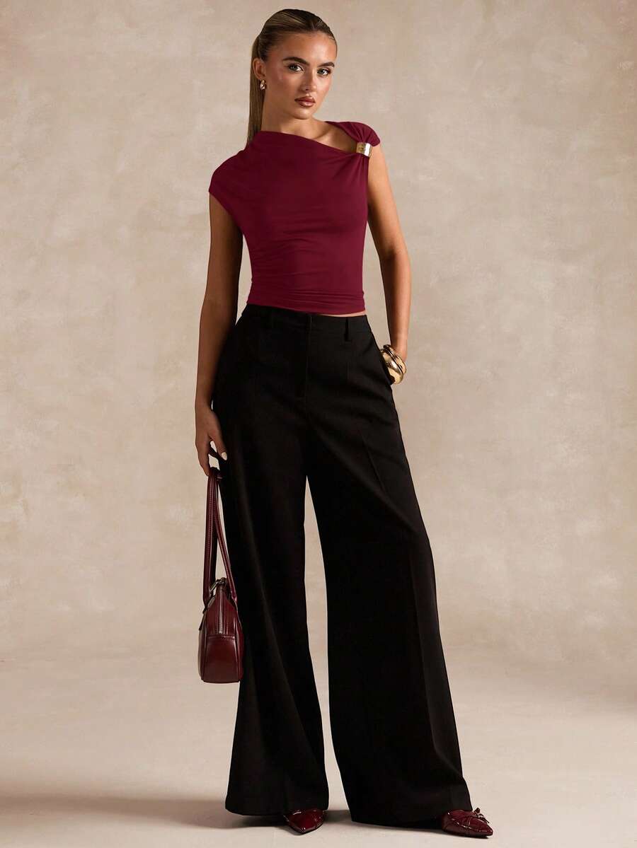 BROWN AMOUR | Asymmetric Neckline Tee