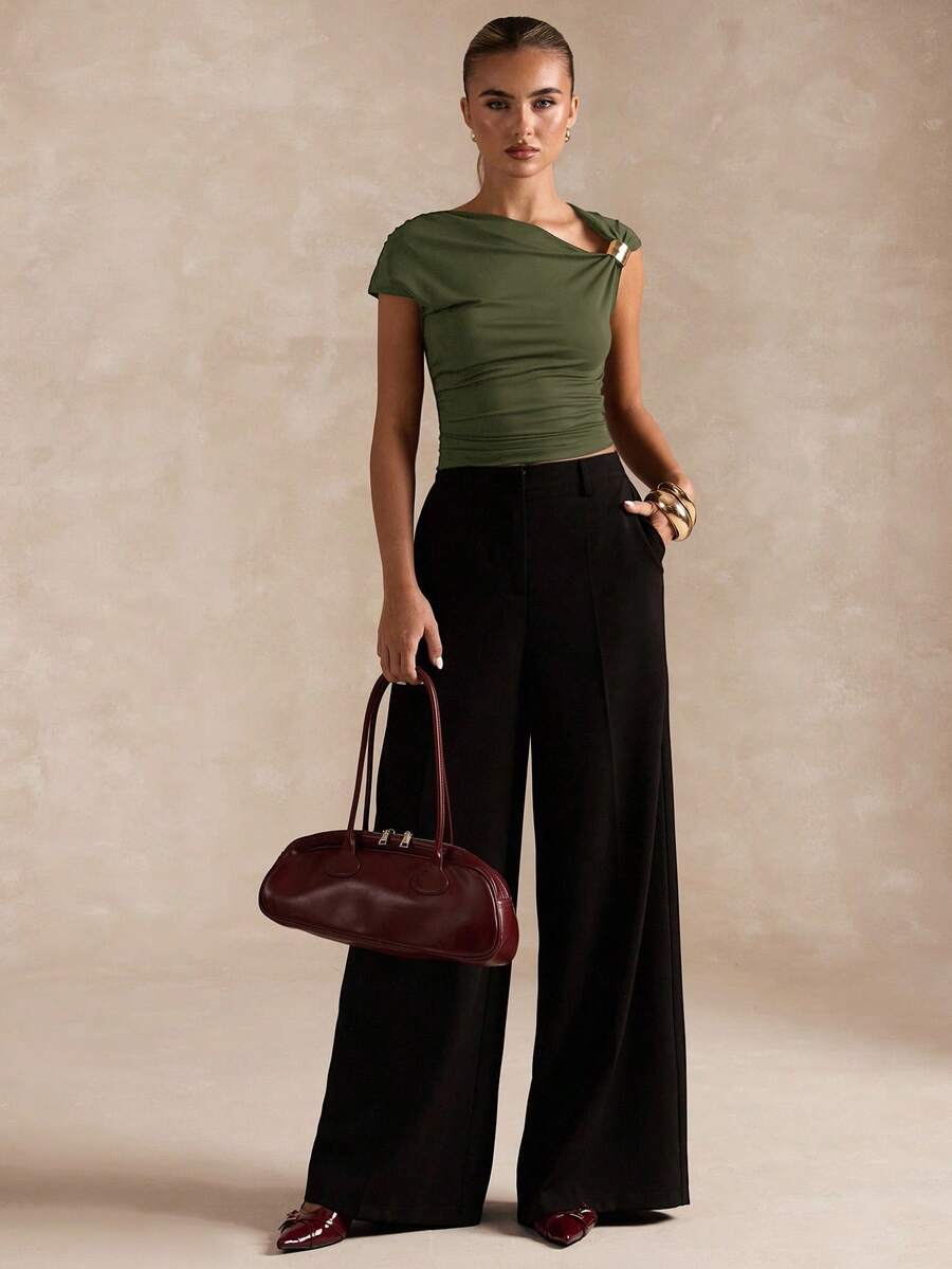 BROWN AMOUR | Asymmetric Neckline Tee