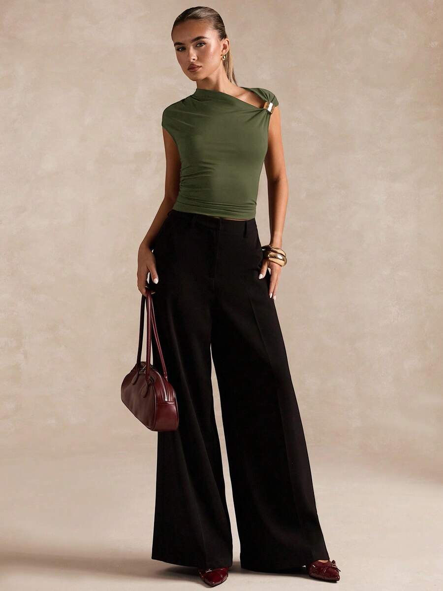 BROWN AMOUR | Asymmetric Neckline Tee